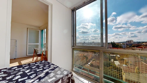 Stanza privata in 4 Rue Claude Mellarède, immagine 31 di 38