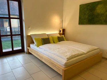 Renting rooms by the month in Regensburg
