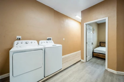 Renting rooms by the month in Houston
