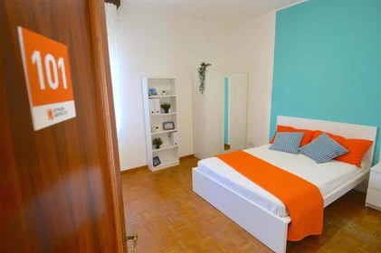 Privatzimmer in der Via Pastrengo, 46, 41125 Modena MO, Italy, bild 3 von 24