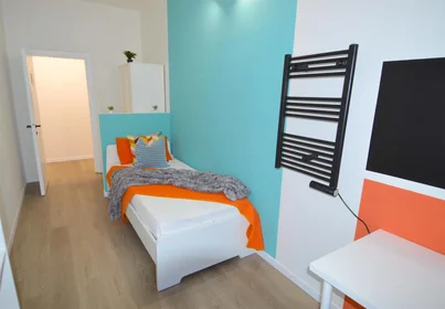 Privatzimmer in der Via Sante Fattori, 26A, 41124 Modena MO, Italy, bild 1 von 20