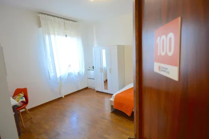 Privatzimmer in der Via Pastrengo, 46, 41125 Modena MO, Italy, bild 6 von 23