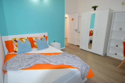 Privatzimmer in der Via Sante Fattori, 26A, 41124 Modena MO, Italy, bild 4 von 21