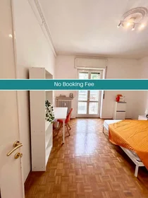 Chambre privée à Via Marsala, 39g, 37128 Verona VR, Italy, image 1 de 15