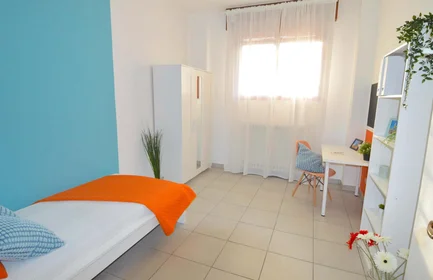 Prywatny pokój Via Adolfo Venturi, 70, 41124 Modena MO, Italy, obraz 1 21