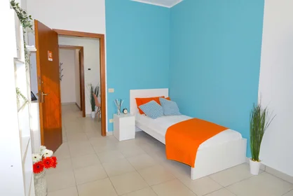 Prywatny pokój Via Adolfo Venturi, 70, 41124 Modena MO, Italy, obraz 7 21