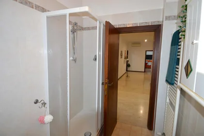 Privatzimmer in der Via Marzabotto, 72, 41125 Modena MO, Italy, bild 21 von 26