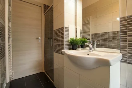 Habitación privada en Via Bligny, 15, 25133 Brescia BS, Italy, imagen 23 de 28