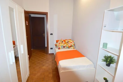 Prywatny pokój Via Pietro Giardini, 20, 41124 Modena MO, Italy, obraz 1 17