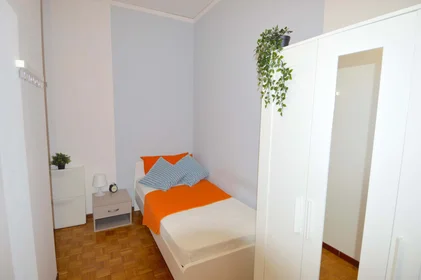 Prywatny pokój Via Pietro Giardini, 20, 41124 Modena MO, Italy, obraz 2 16