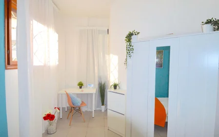 Prywatny pokój Via Adolfo Venturi, 70, 41124 Modena MO, Italy, obraz 4 19