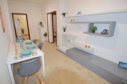 Prywatny pokój Via Pietro Giardini, 20, 41124 Modena MO, Italy, obraz 14 17