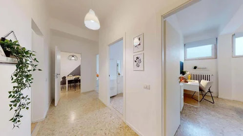 Privatzimmer in der Via Nicolò Tommaseo, 31, 25128 Brescia BS, Italy, bild 15 von 19