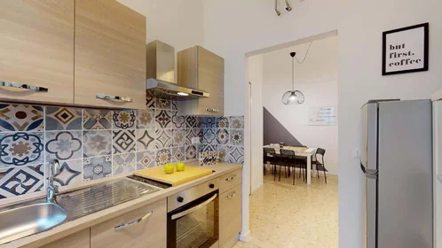 Privatzimmer in der Via Nicolò Tommaseo, 31, 25128 Brescia BS, Italy, bild 10 von 19
