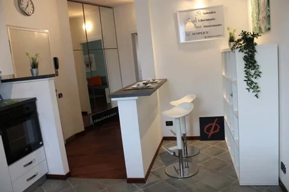 Habitación privada en Viale Europa, 72, 25133 Brescia BS, Italy, imagen 9 de 23
