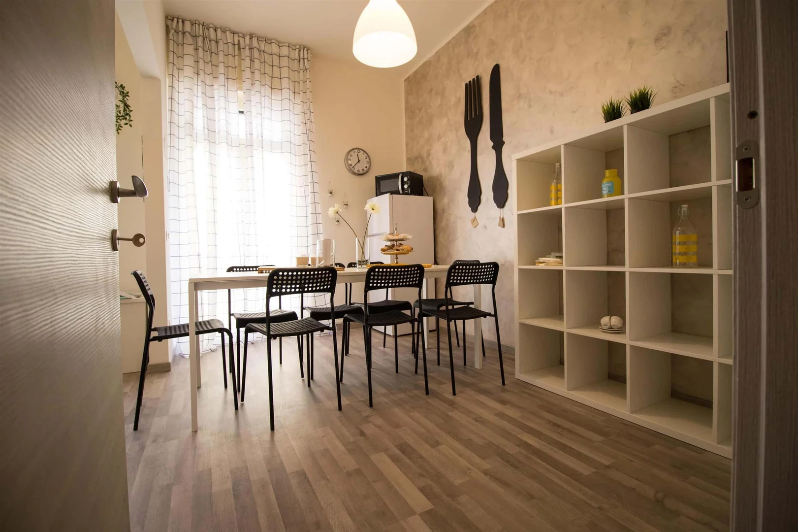 Habitación en apartamento estudiantil en alquiler en , completamente amueblado