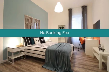 Privatzimmer in der Via Ambaraga, 77, 25133 Brescia BS, Italy, bild 1 von 26