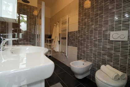 Habitación privada en Via Bligny, 15, 25133 Brescia BS, Italy, imagen 19 de 30