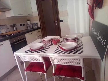 Chambre privée à Piazza Cesare Battisti, 7, 25128 Brescia BS, Italy, image 6 de 16