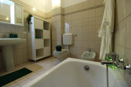 Chambre privée à Via Trieste, 19, 25121 Brescia BS, Italy, image 23 de 27