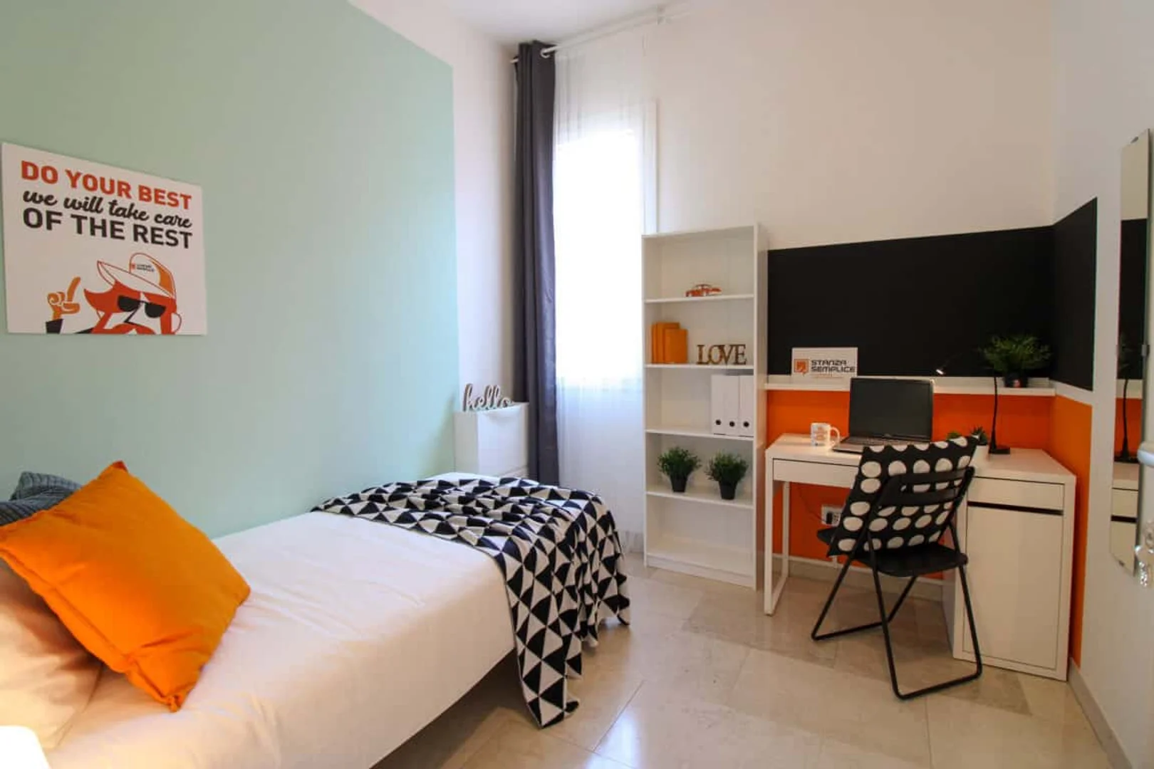 Chambre à louer dans un appartement d'étudiant à , entièrement meublée