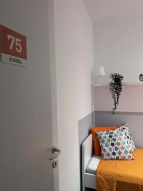 Habitación privada en Viale Verona, 65, 38123 Trento TN, Italy, imagen 1 de 10
