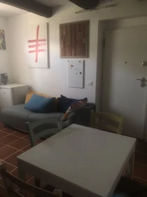 Quarto para alugar com cama de casal em Trento