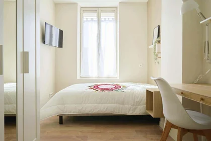 Özel oda konumu 26 Rue de Phalsbourg, 54000 Nancy, France, 3 17 görüntüsü