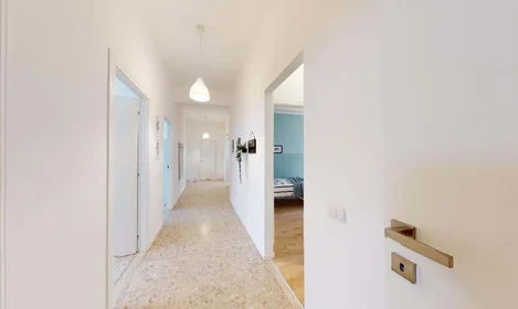 Privatzimmer in der Via Nicolò Tommaseo, 31, 25128 Brescia BS, Italy, bild 13 von 19