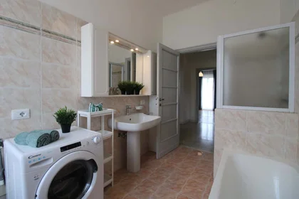 Chambre privée à Corso Martiri della Libertà, 23, 25122 Brescia BS, Italy, image 19 de 29