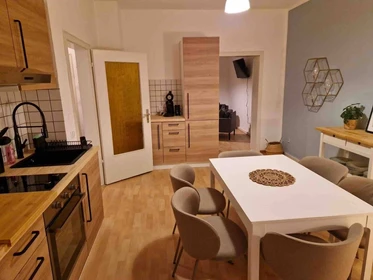 Renting rooms by the month in Bochum