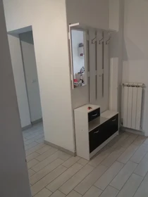 Chambre à louer dans un appartement en colocation à Pisa