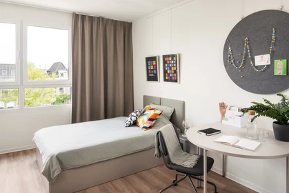 Komplette Wohnung voll möbliert in Leiden