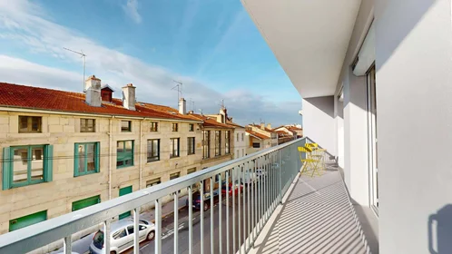 Habitación privada en 13 Bd Valbenoite, 42100 Saint-Étienne, France, imagen 28 de 30