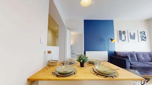 Habitación privada en 13 Bd Valbenoite, 42100 Saint-Étienne, France, imagen 20 de 29