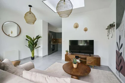 Chambre privée à 36 Rue Casimir Delavigne, 59000 Lille, France, image 14 de 28