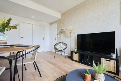 Chambre privée à 3 Rue Georges Aimé, 57000 Metz, France, image 13 de 27