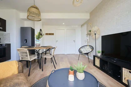 Chambre privée à 3 Rue Georges Aimé, 57000 Metz, France, image 16 de 27