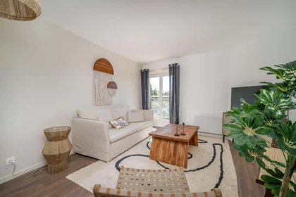 Chambre privée à 66 Cr Gambetta, 13100 Aix-en-Provence, France, image 6 de 8