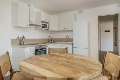 Chambre privée à 66 Cr Gambetta, 13100 Aix-en-Provence, France, image 8 de 8