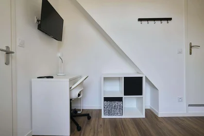 Özel oda konumu 76 Rue de Bapaume, 59000 Lille, France, 3 21 görüntüsü