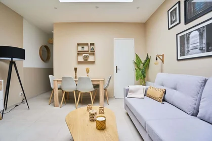 Privatzimmer in der 3 Rue Volta, 59000 Lille, France, bild 11 von 23