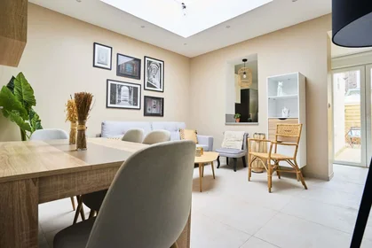 Privatzimmer in der 3 Rue Volta, 59000 Lille, France, bild 10 von 23