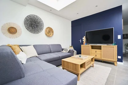 Stanza privata in 71 Rue de Canteleu, 59000 Lille, France, immagine 13 di 21