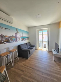Cheap private room in Cádiz