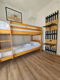 Cádiz de çift kişilik yataklı kiralık oda