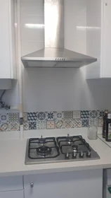 Chambre privée à Av. Dom João I, image 20 de 27