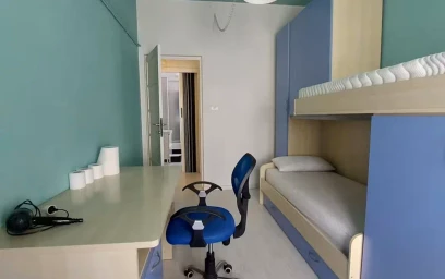 Private room at Piazza Ghiaia, Parma Centro, image 2 of 10