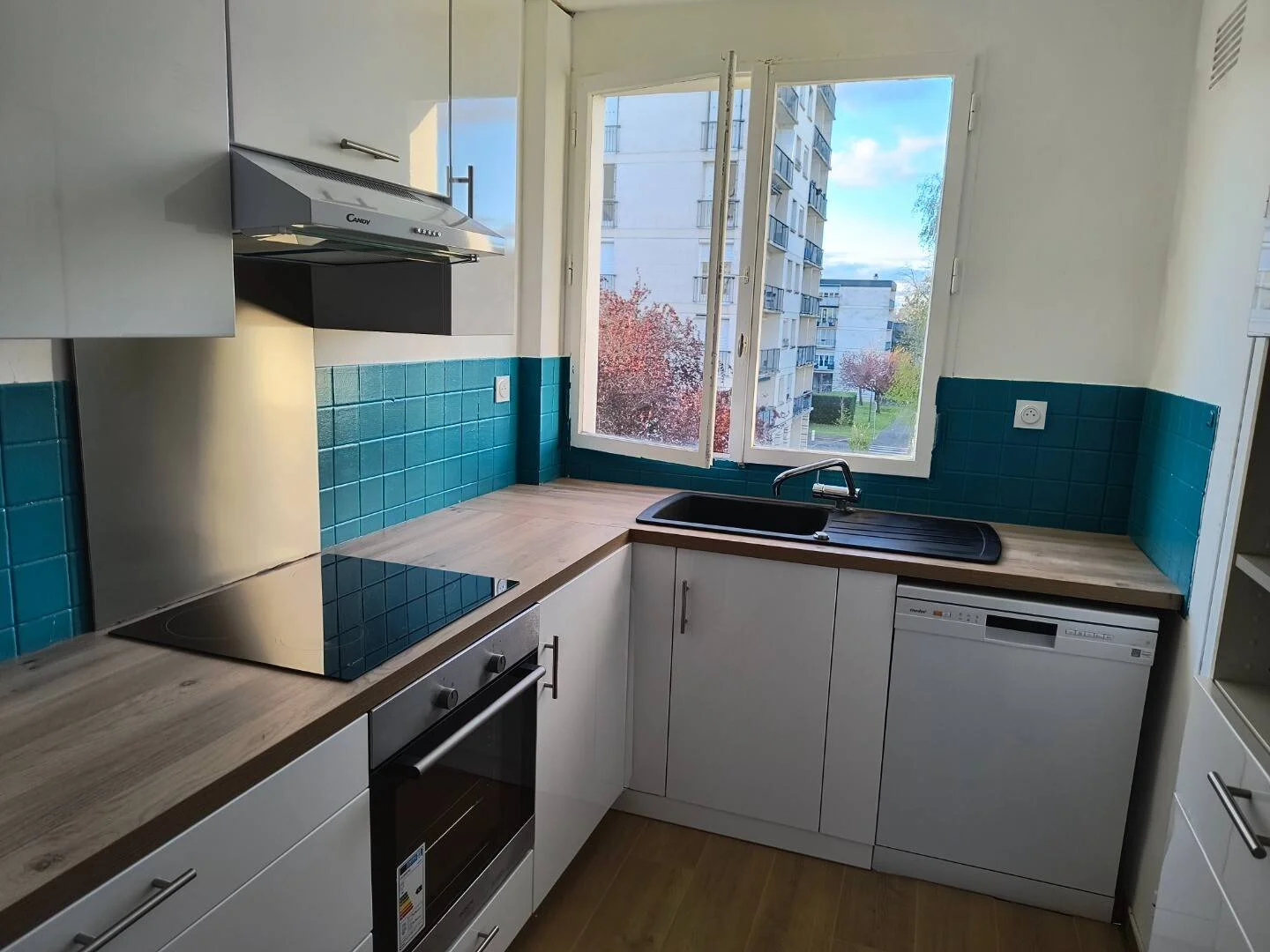 Quarto amigo do estudante em  com comodidades modernas