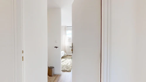 Bright private room in Clermont-ferrand